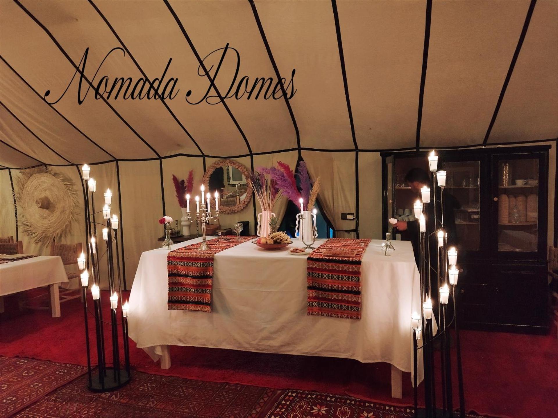 Nomada Domes Camp With Airco Hotel Merzouga Bagian luar foto