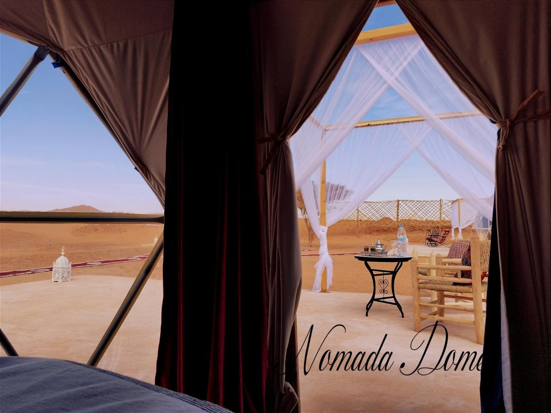 Nomada Domes Camp With Airco Hotel Merzouga Bagian luar foto