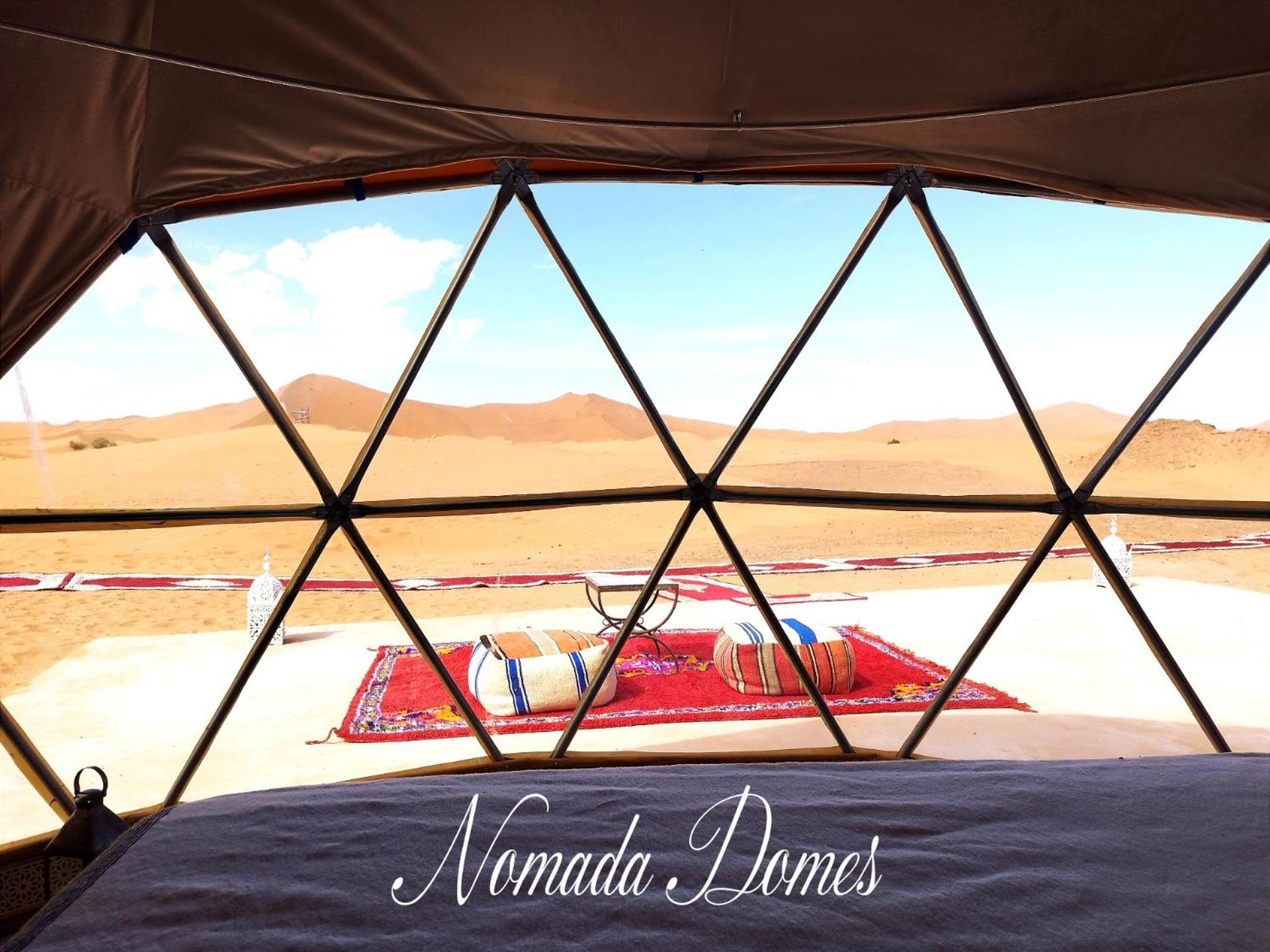 Nomada Domes Camp With Airco Hotel Merzouga Bagian luar foto