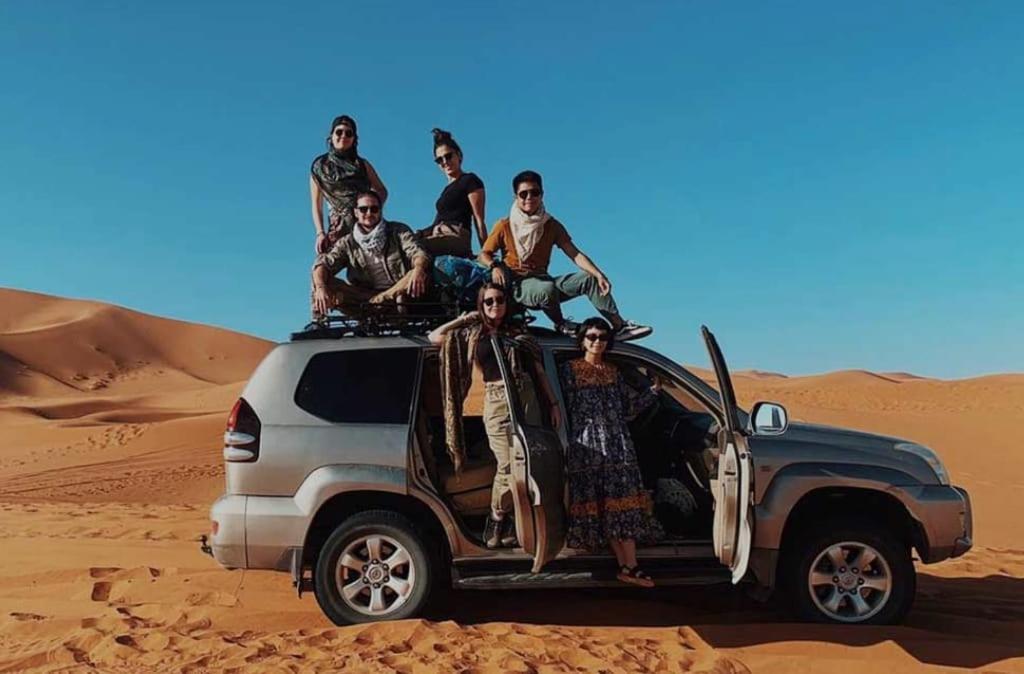 Nomada Domes Camp With Airco Hotel Merzouga Bagian luar foto